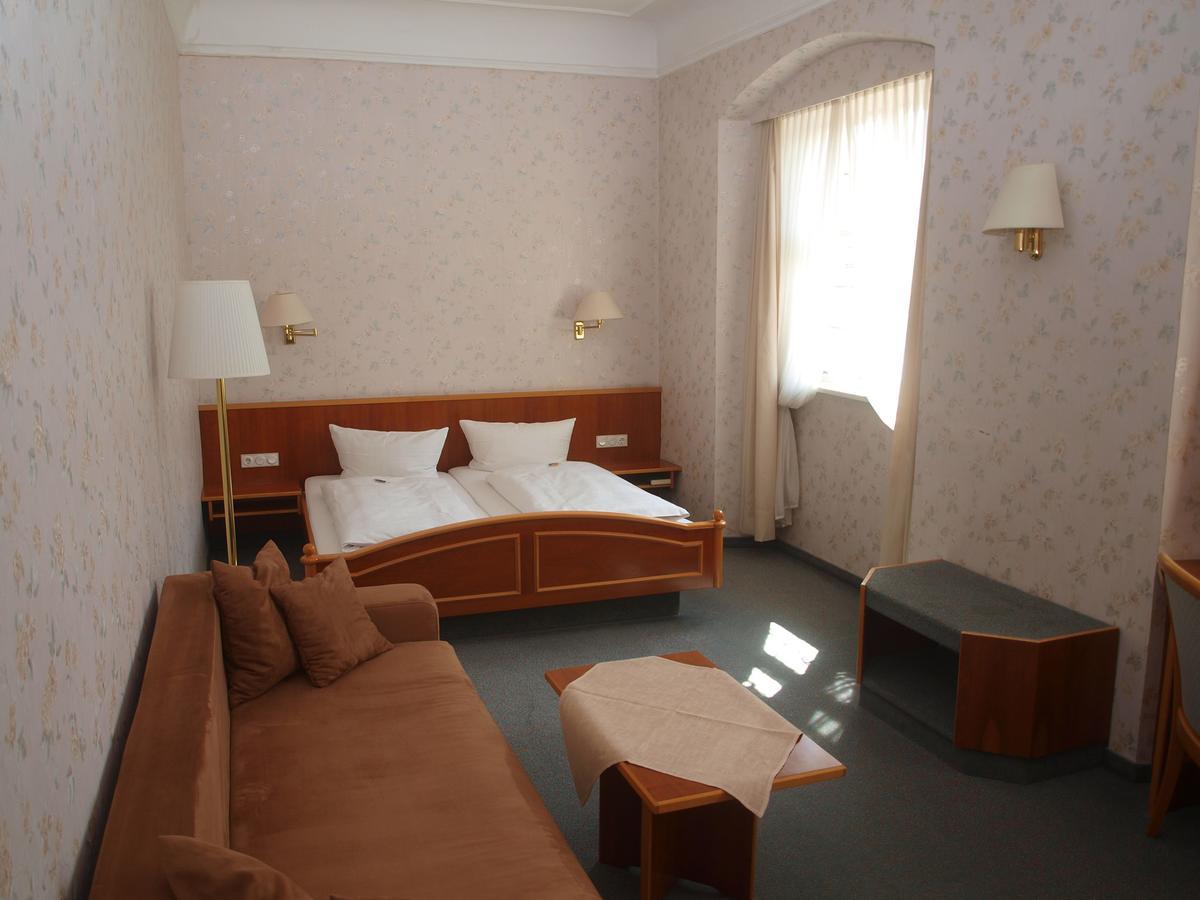 Markgraeflich Badischer Gasthof Schwanen Salem  Esterno foto